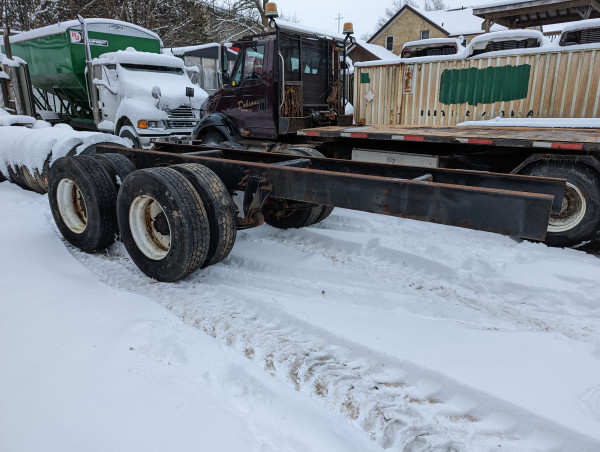Tandem Axle with Frame