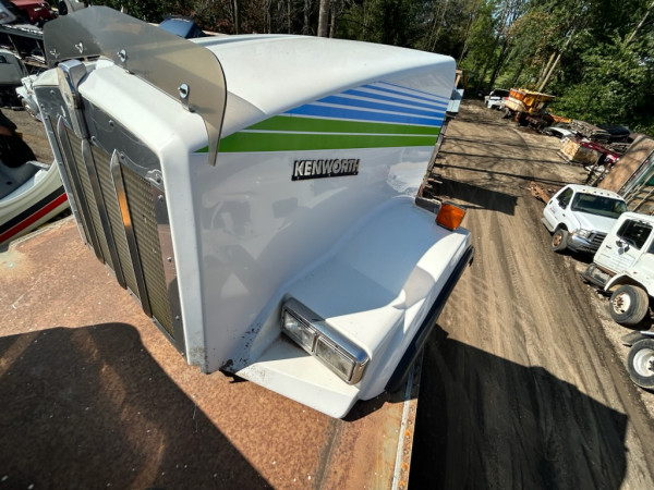 Kenworth T800 Hood