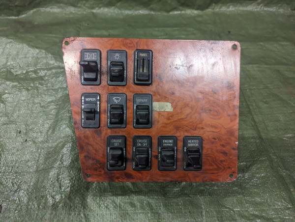 9200 International Switch Panel Dash