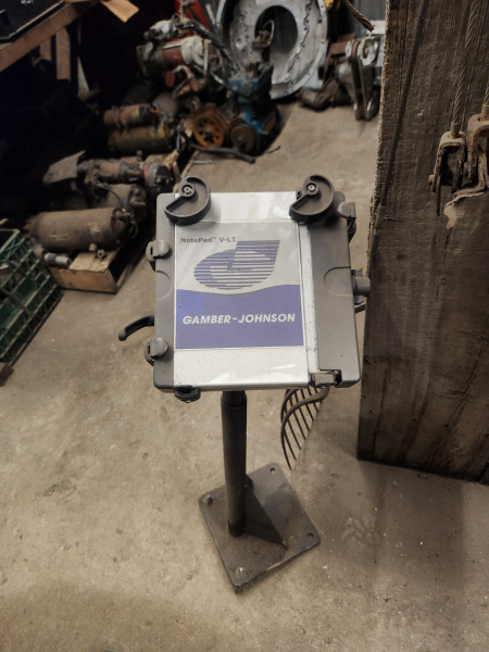 GAMBER JOHNSON GAMBER JOHNSON TELESCOPIC NOTE PAD STAND