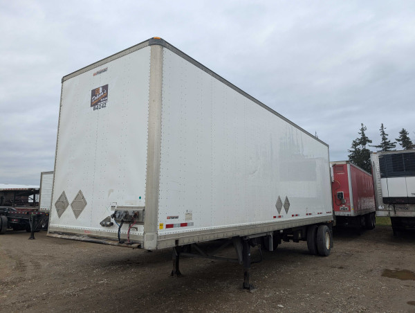 2015 Manac 32FT Van Trailer